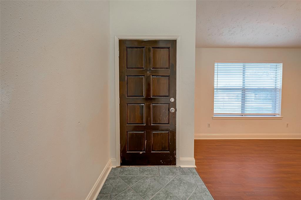 3906 Quiet Place Drive