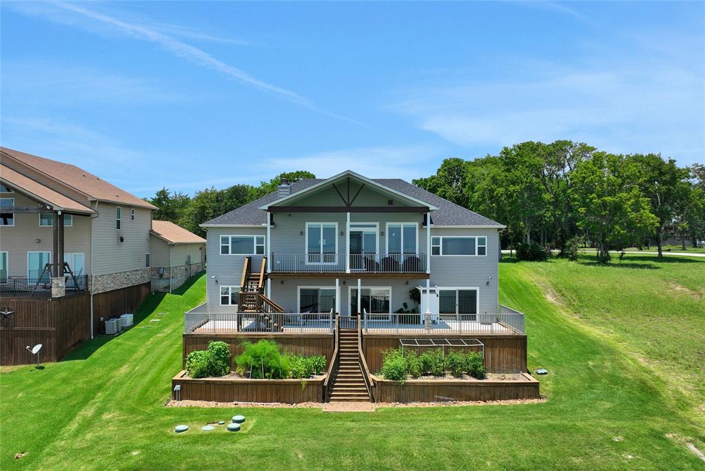 230 Legacy Boulevard