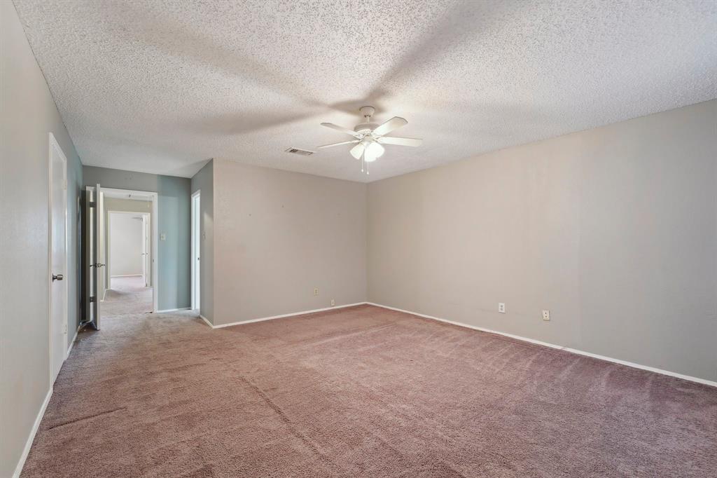15353 Falmouth Avenue #2, Houston, Texas image 18