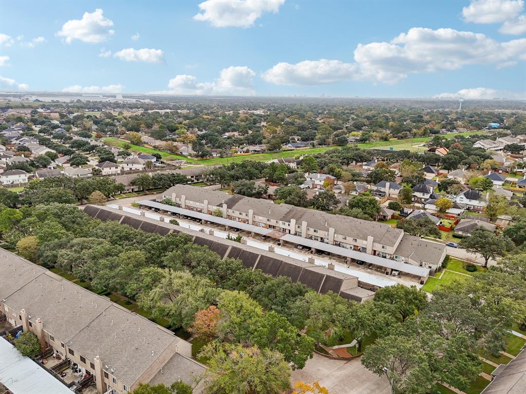15353 Falmouth Avenue #2, Houston, Texas image 42