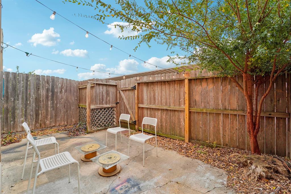 15353 Falmouth Avenue #2, Houston, Texas image 34