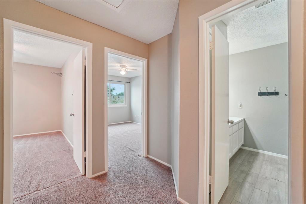 15353 Falmouth Avenue #2, Houston, Texas image 22