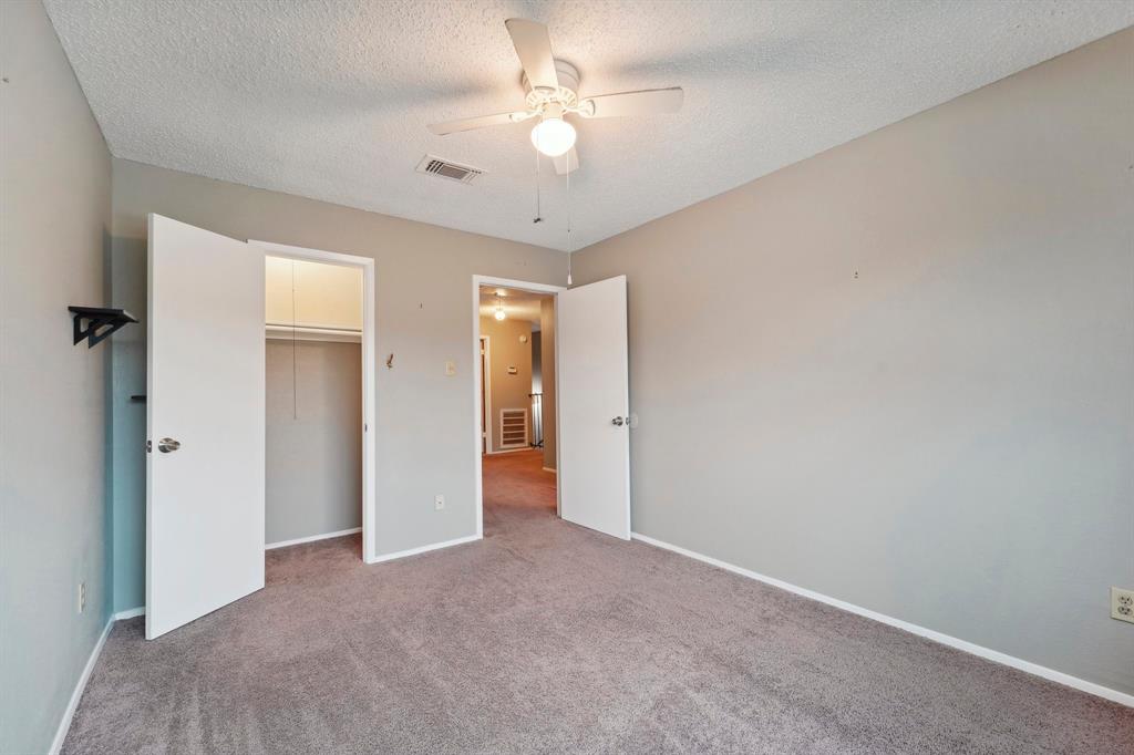 15353 Falmouth Avenue #2, Houston, Texas image 31
