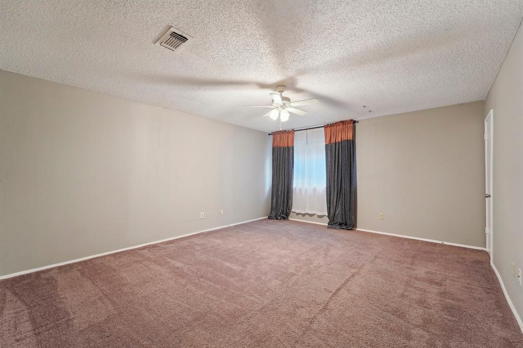 15353 Falmouth Avenue #2, Houston, Texas image 16