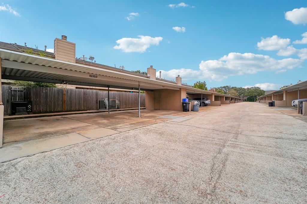 15353 Falmouth Avenue #2, Houston, Texas image 36