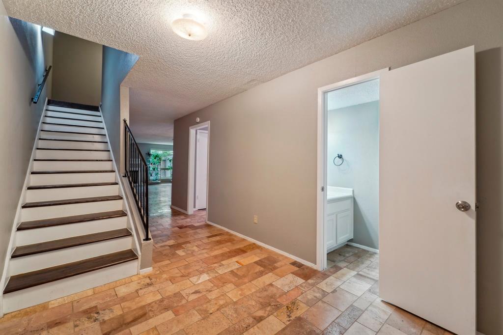 15353 Falmouth Avenue #2, Houston, Texas image 14
