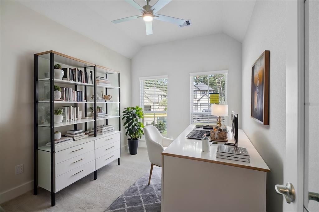 3020 Mesquite Pod Trail, Conroe, Texas image 4