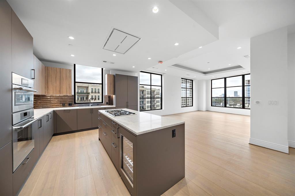 2323 San Felipe Street #803, Houston, Texas image 5