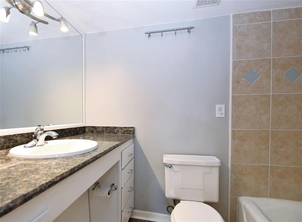 6433 Bayou Glen #6433, Houston, Texas image 14