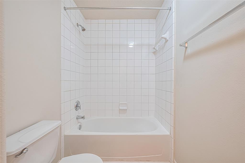 3631 Fiorella Way, Humble, Texas image 29