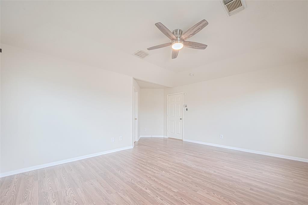 3631 Fiorella Way, Humble, Texas image 31