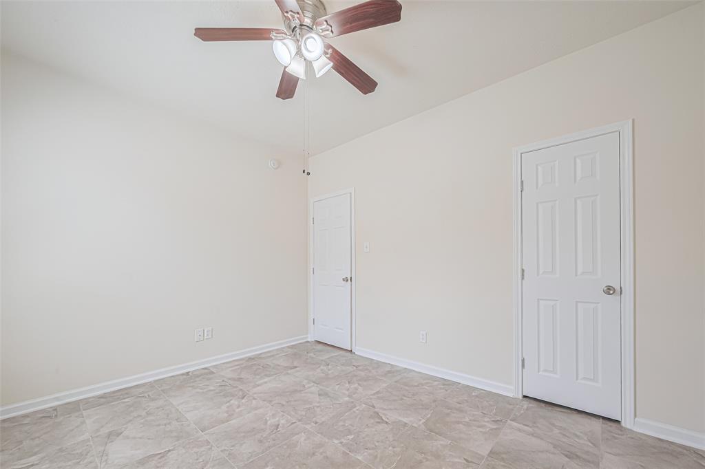 3631 Fiorella Way, Humble, Texas image 20