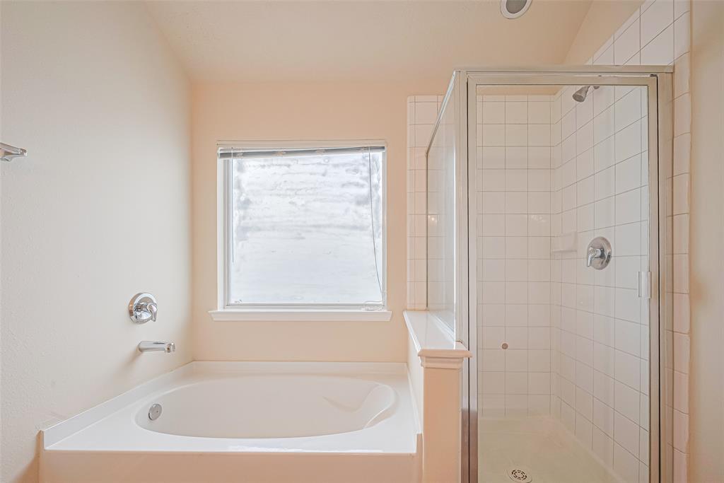 3631 Fiorella Way, Humble, Texas image 34