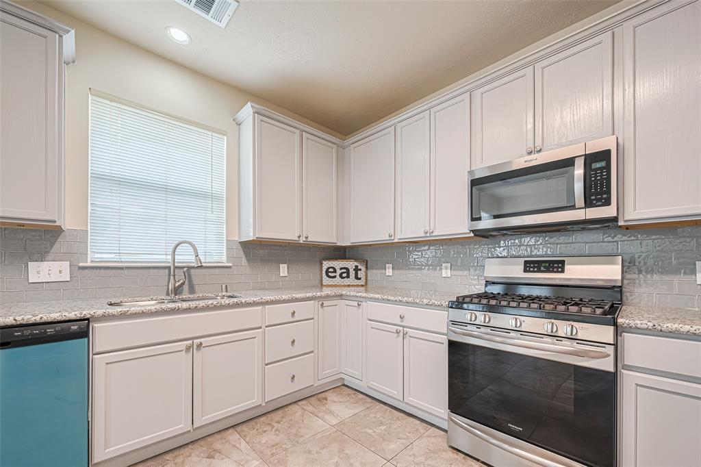 3631 Fiorella Way, Humble, Texas image 13