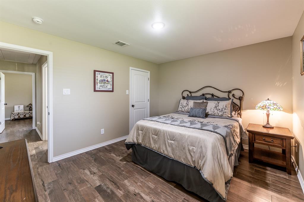 1916 Fm-247, Huntsville, Texas image 38