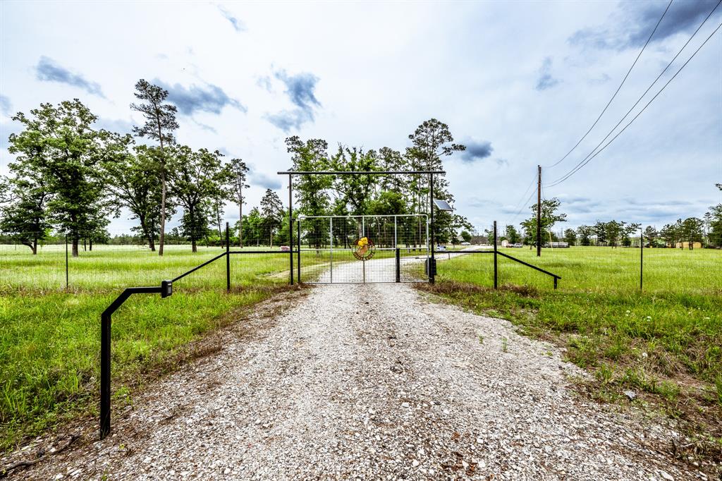 1916 Fm-247, Huntsville, Texas image 14