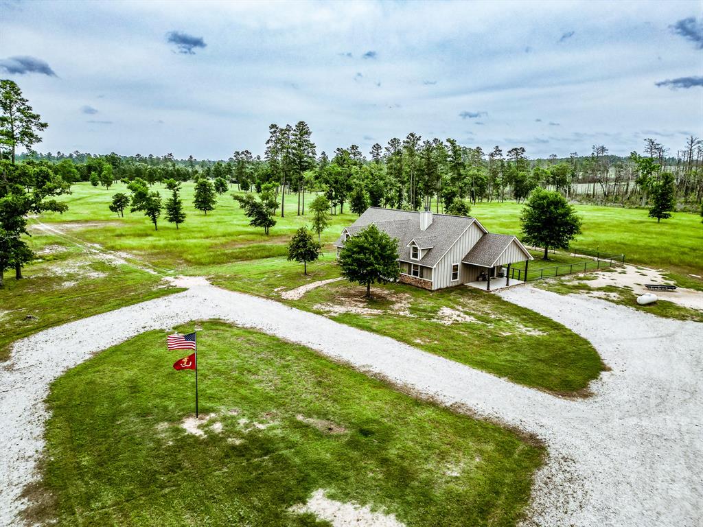 1916 Fm-247, Huntsville, Texas image 2