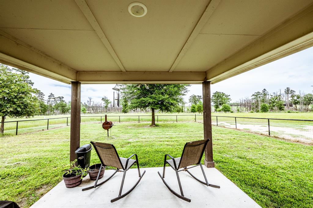 1916 Fm-247, Huntsville, Texas image 39