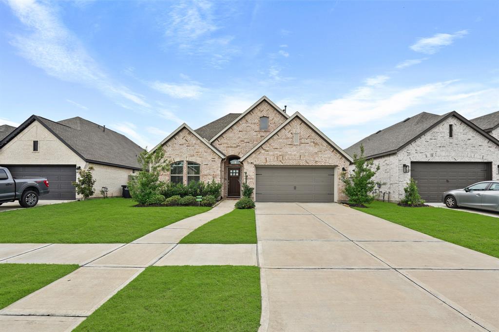 4510 Cedar Butte Lane, Manvel, Texas image 2