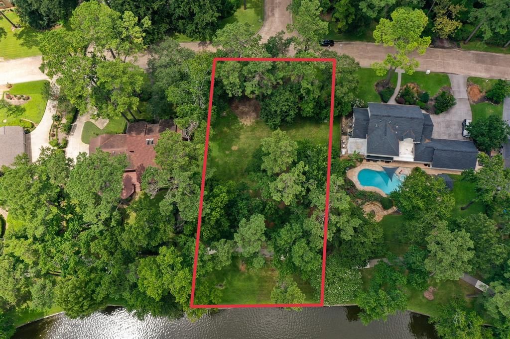 Photo of 10 Shorelake Drive, Kingwood, TX 77339 (MLS # 56476186)