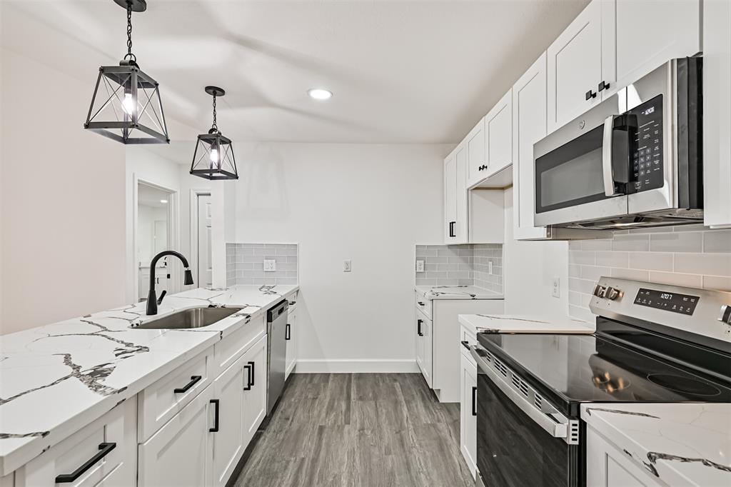 512 Stoneledge Drive, Friendswood, Texas image 14