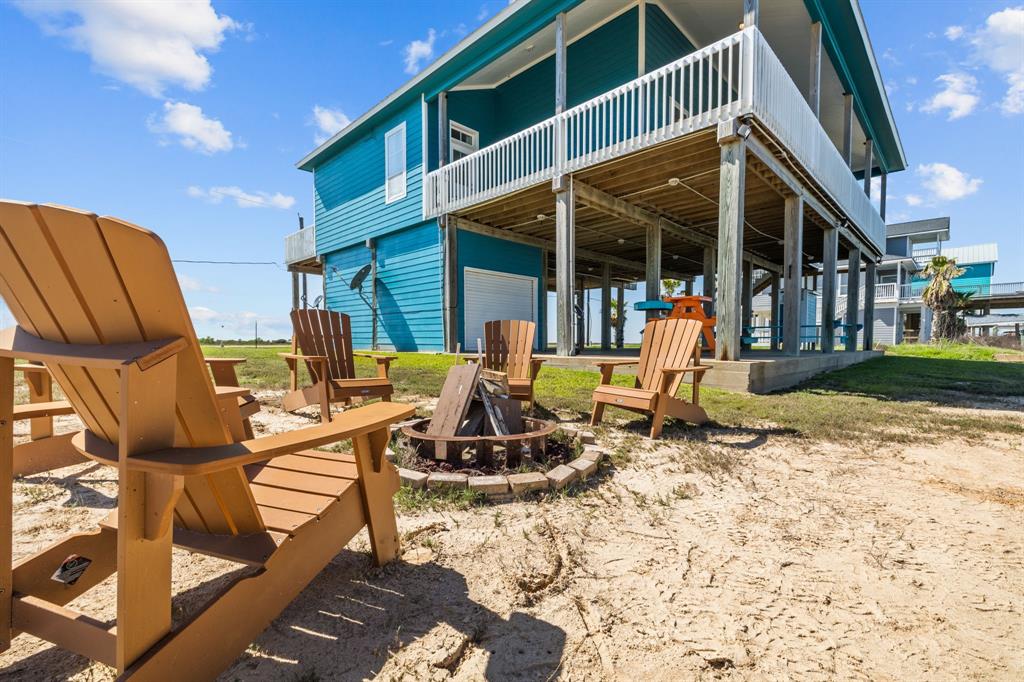 522 Dolphin Dr, Freeport, Texas image 6