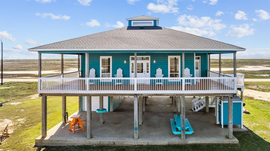 522 Dolphin Dr, Freeport, Texas image 1