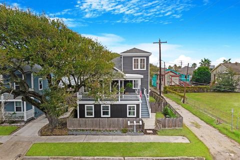 910 9th Street Galveston TX 77550