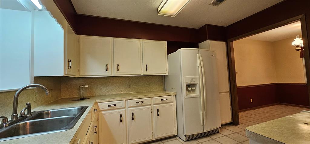 101 Mockingbird Street, Silsbee, Texas image 19