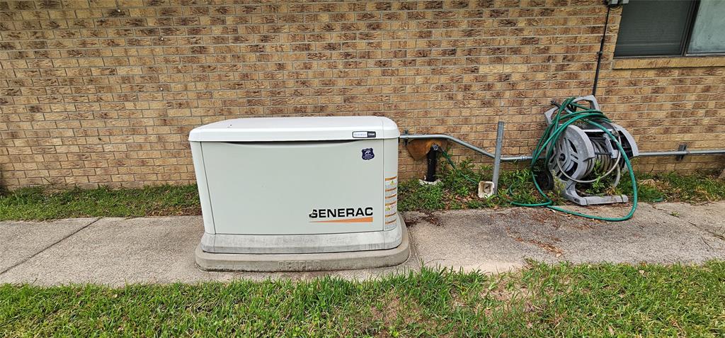 101 Mockingbird Street, Silsbee, Texas image 12
