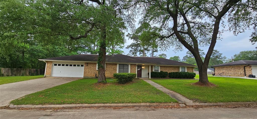 101 Mockingbird Street, Silsbee, Texas image 2