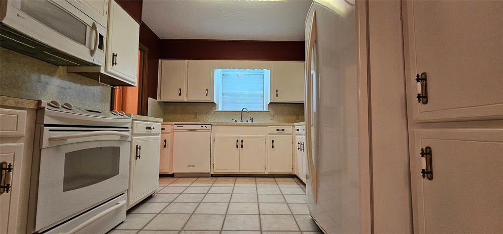 101 Mockingbird Street, Silsbee, Texas image 18