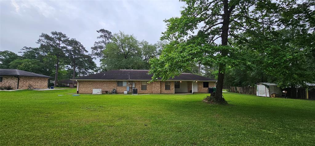 101 Mockingbird Street, Silsbee, Texas image 3