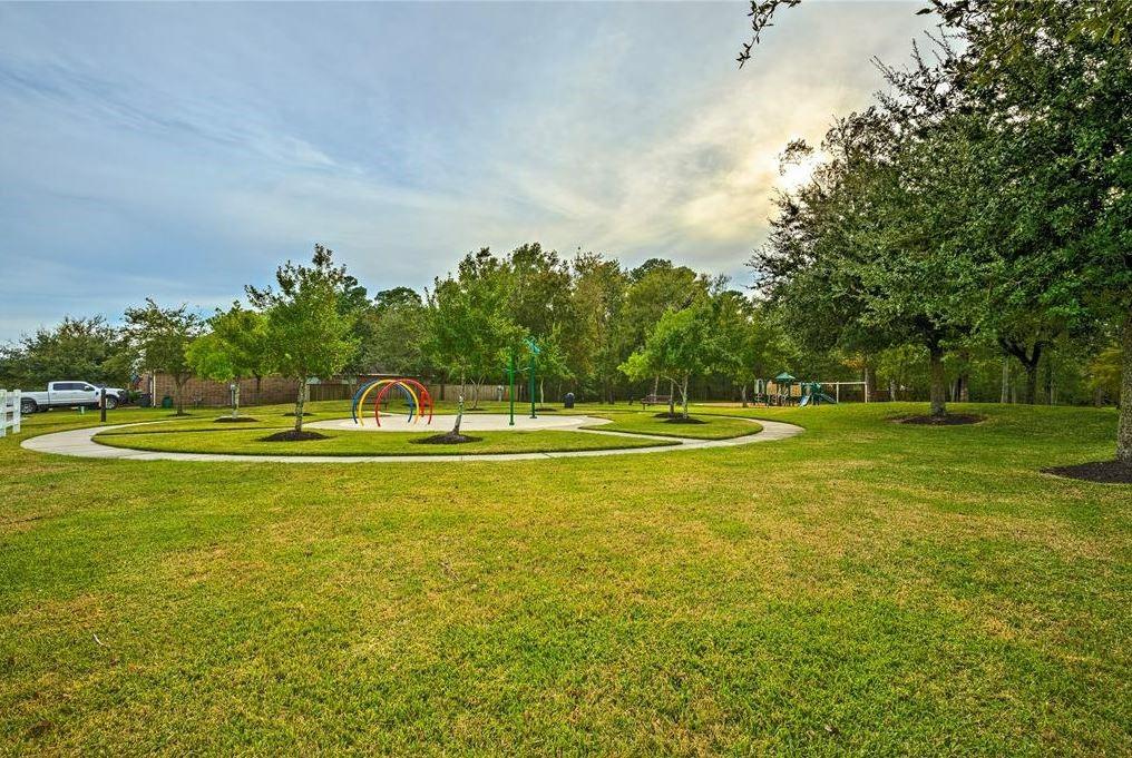 8414 Hunterwyck Lane, Baytown, Texas image 23