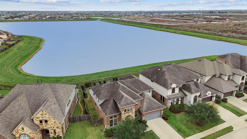 9203 Corella Lane, Richmond, Texas image 1