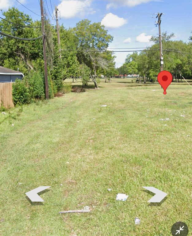 7528 Darnay Drive, Houston, Texas image 2
