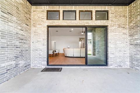 listing image 38