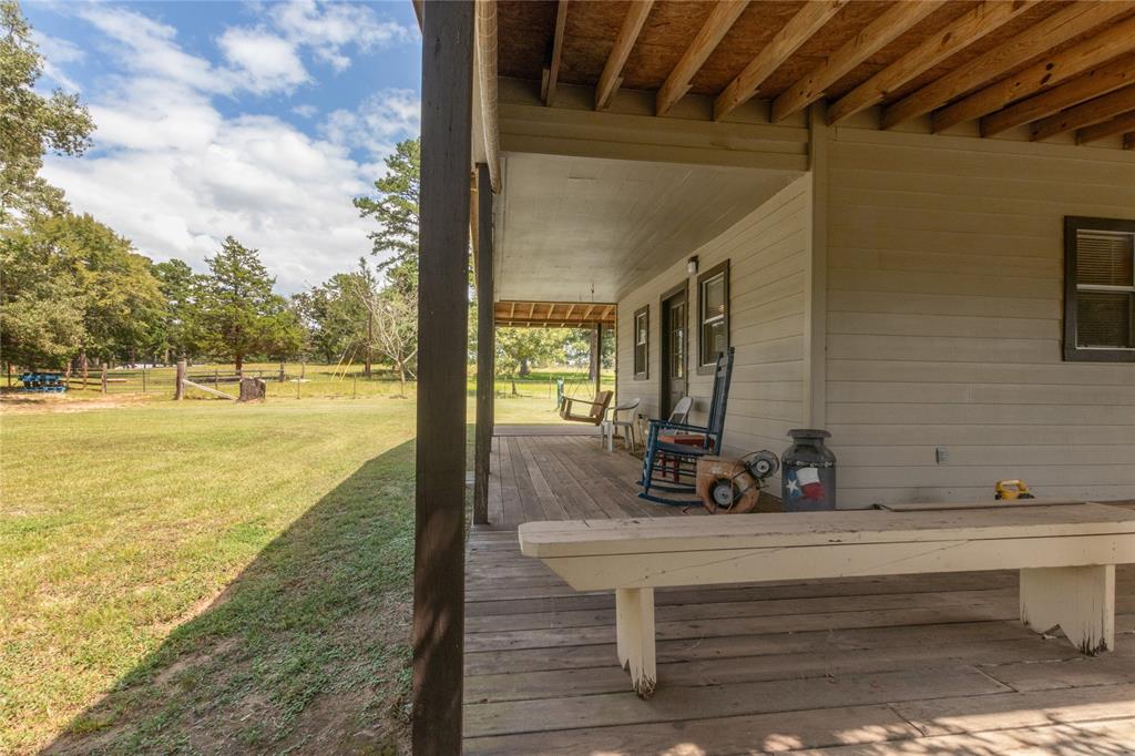 1106 County Road 2135, Crockett, Texas image 15