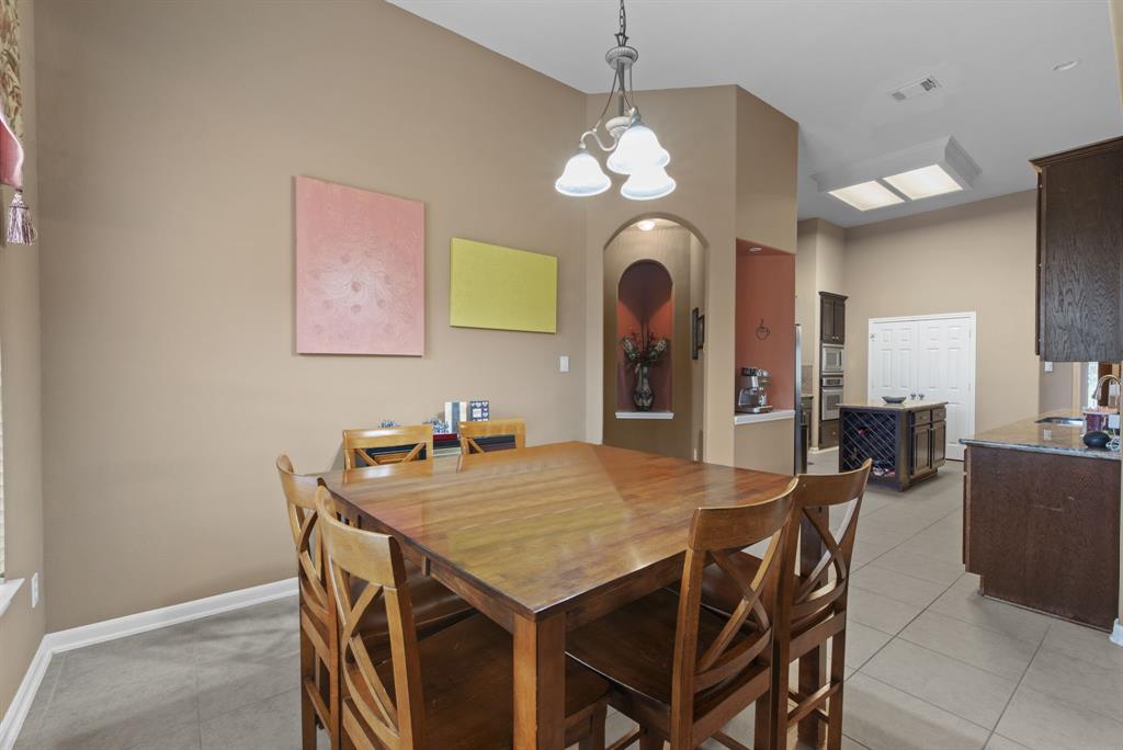 3921 Breezeway Court, Seabrook, Texas image 15