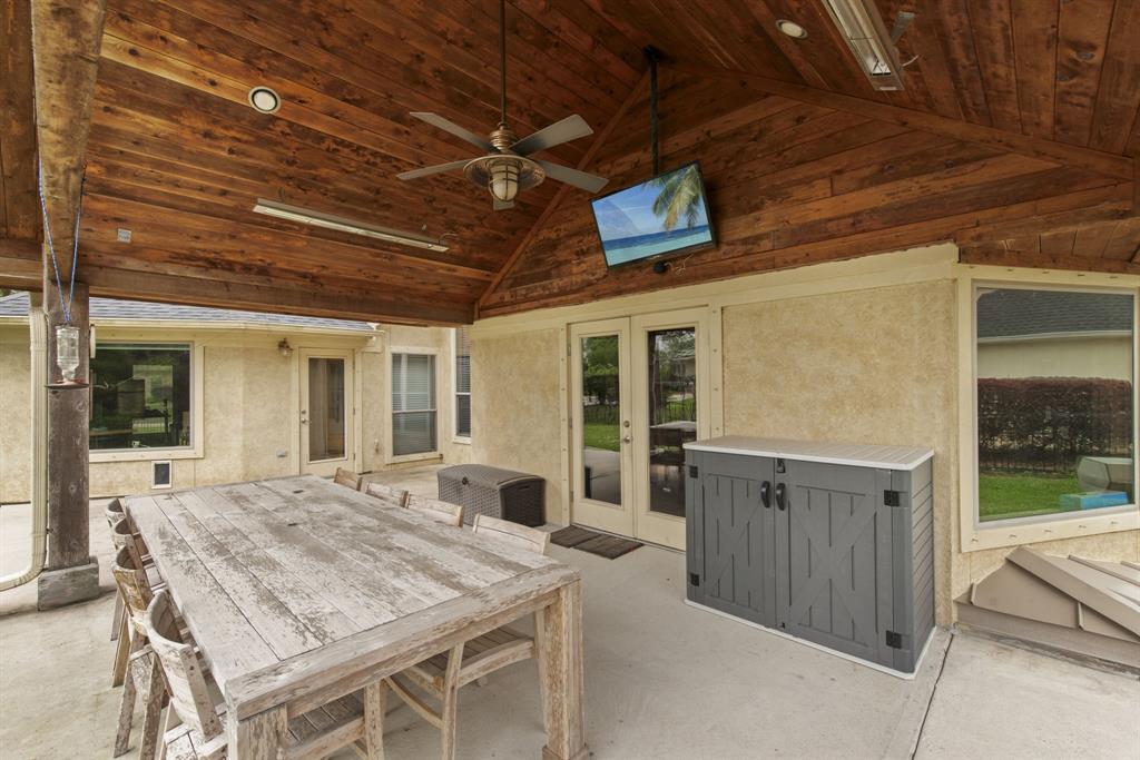 3921 Breezeway Court, Seabrook, Texas image 27