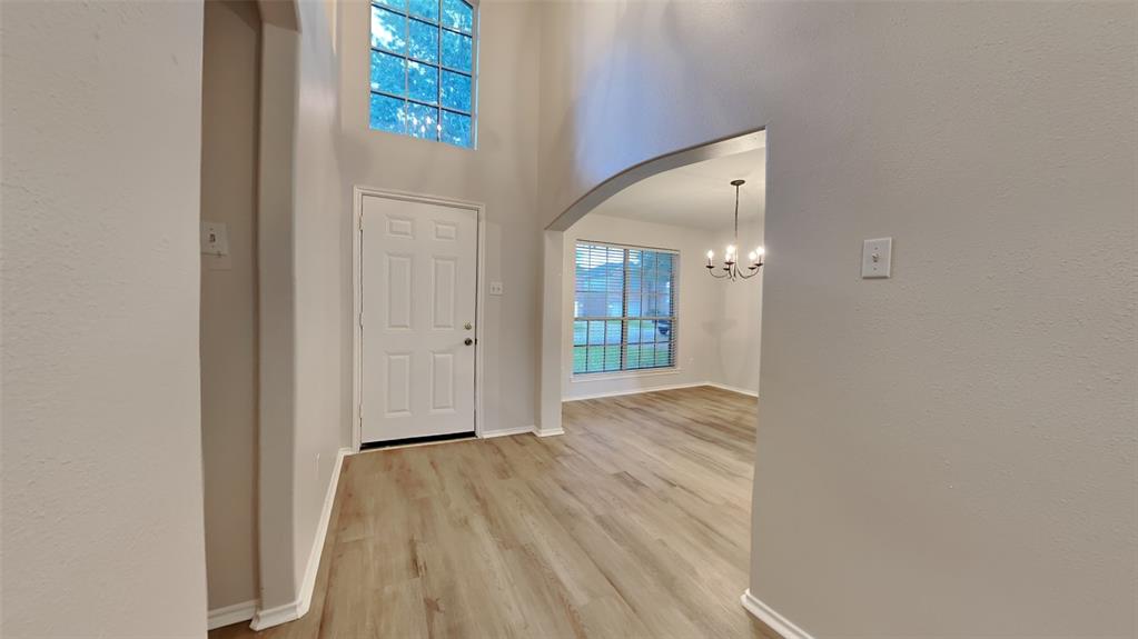 2515 Feather Green Trail, Fresno, Texas image 2