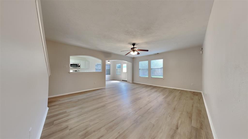 2515 Feather Green Trail, Fresno, Texas image 6