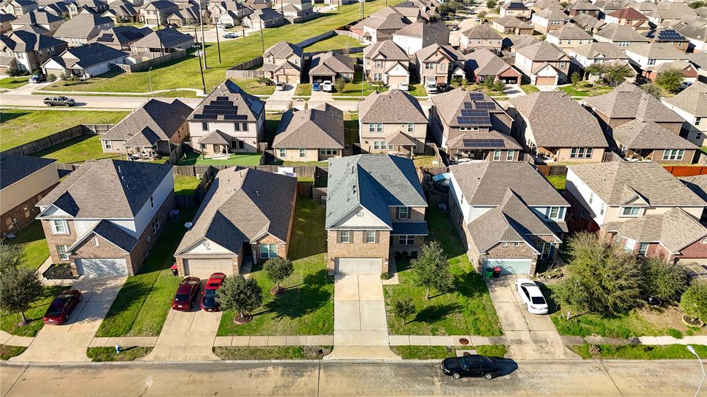 2702 Texas Elm Court, Fresno, Texas image 3