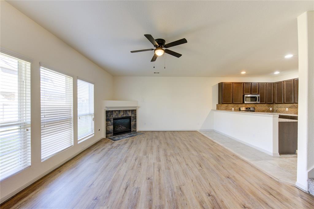 2702 Texas Elm Court, Fresno, Texas image 8