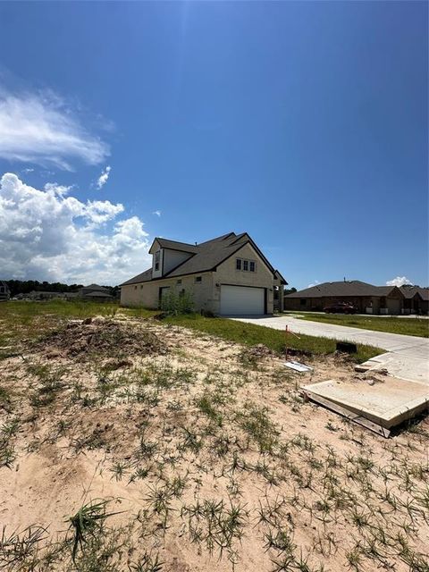 A home in Anahuac