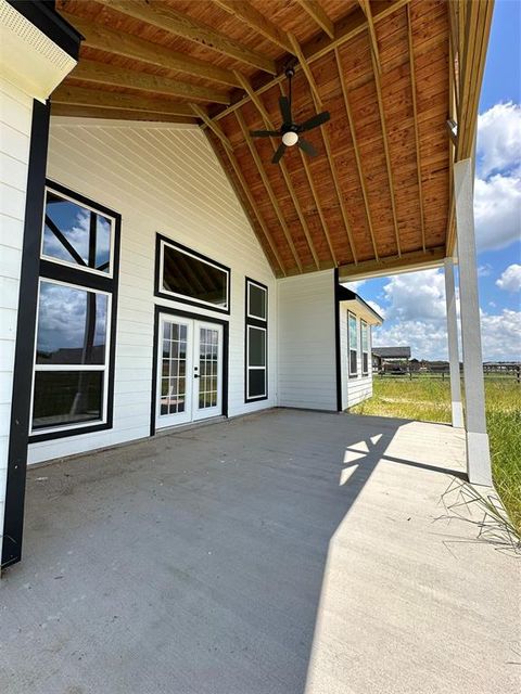 A home in Anahuac