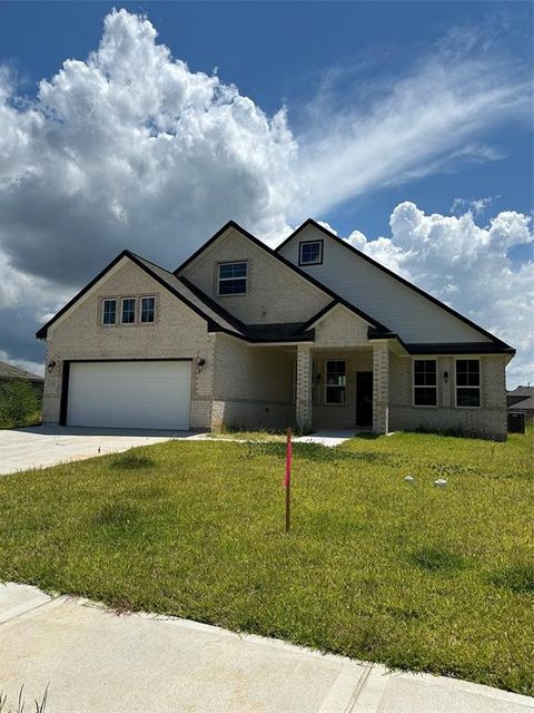 A home in Anahuac