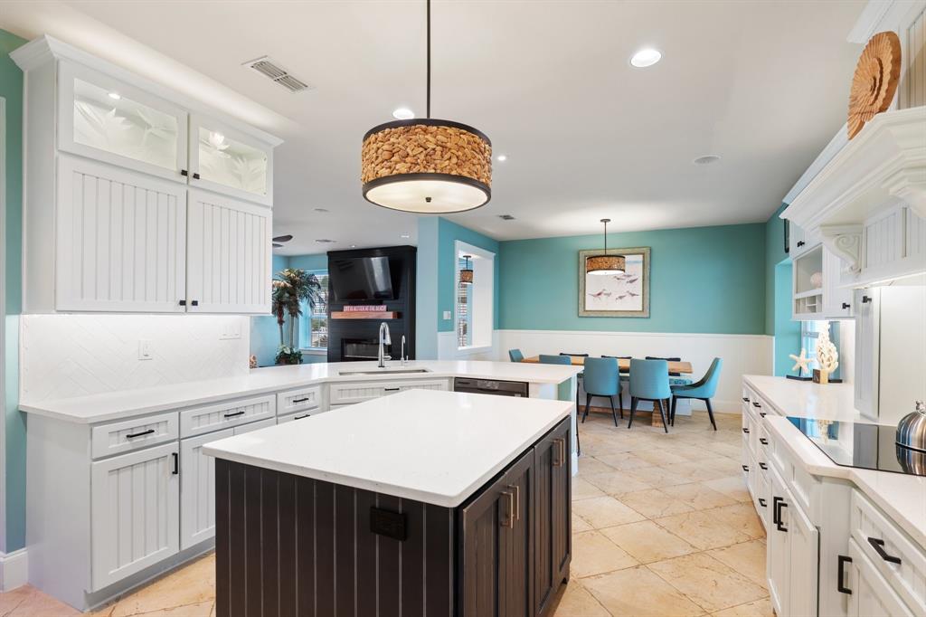 270 Keewaydin Lane, Port Aransas, Texas image 11