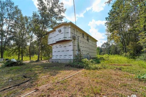 A home in New Caney