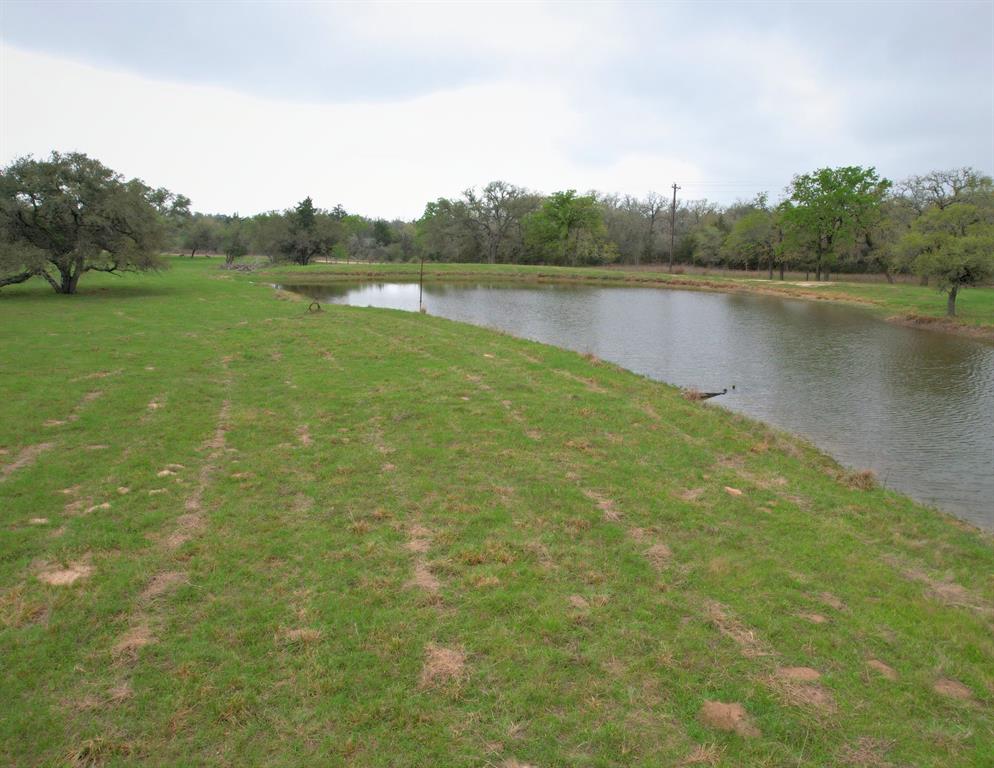560 County Road 383, Hallettsville, Texas image 38